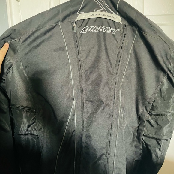 Motorcycle jacket - Picture 2 of 4